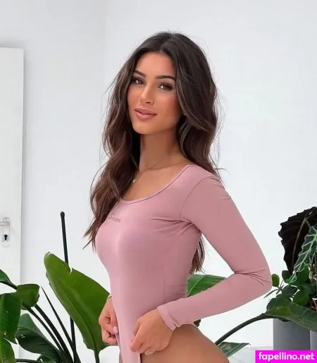 Julia Meck OnlyFans Thumbnail #GzL8ThgSCB