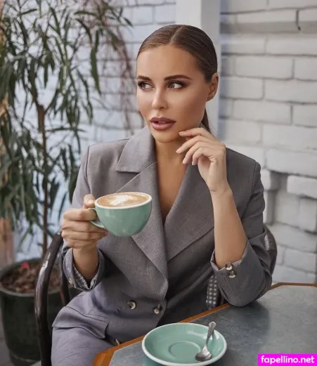 Julia Mikhalkova OnlyFans Thumbnail #F1RlpgkluM