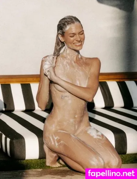 Julia Miller OnlyFans Thumbnail #ImGLbsg7J5