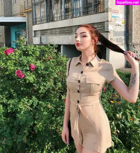 Julia Molligan OnlyFans Thumbnail #2tBJUpIpUr