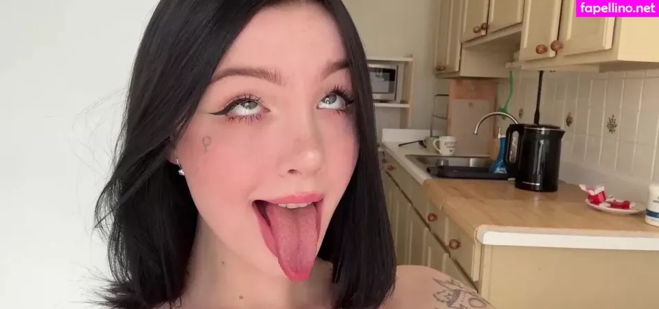 Julia Molligan OnlyFans Thumbnail #PtYRisJzMS