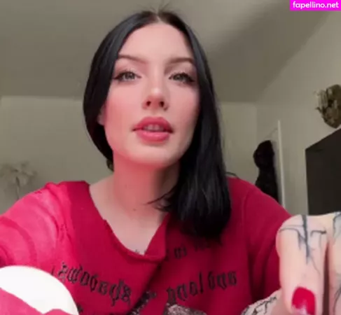 Julia Molligan OnlyFans Thumbnail #sJuLJARBJu