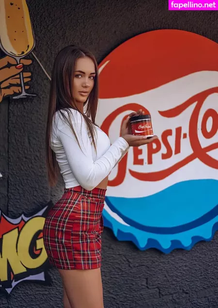Julia Morozova OnlyFans Thumbnail #T4TniI6k76