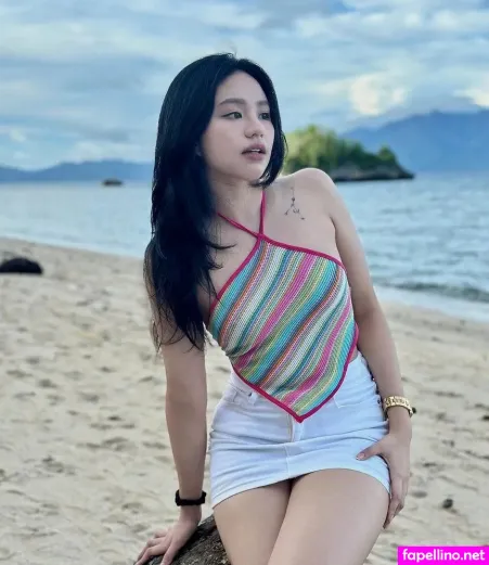 Julia Mundala OnlyFans Thumbnail #sC8xfxIiPv