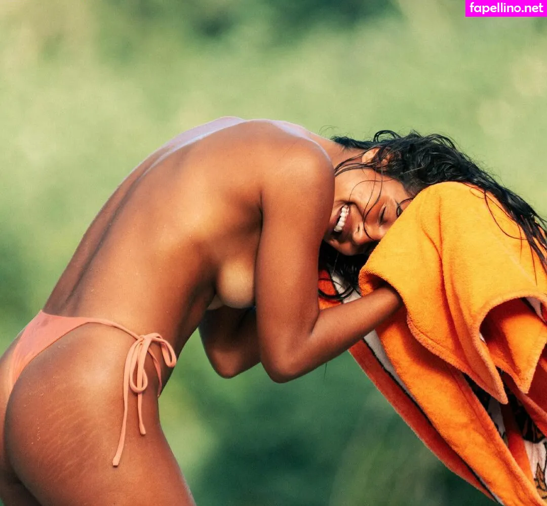 https:, juliamuniz Nude Leaked OnlyFans Photo #Muas3v4vYS