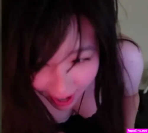 Julia Nakamura 1 OnlyFans Thumbnail #akfwDqlSLx