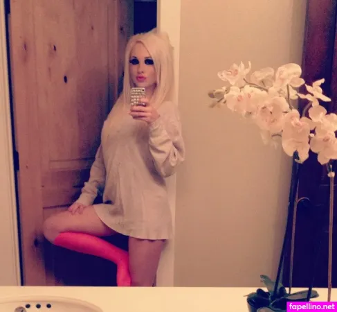 Julia Nicoleby OnlyFans Thumbnail #oR4SwOcj3I