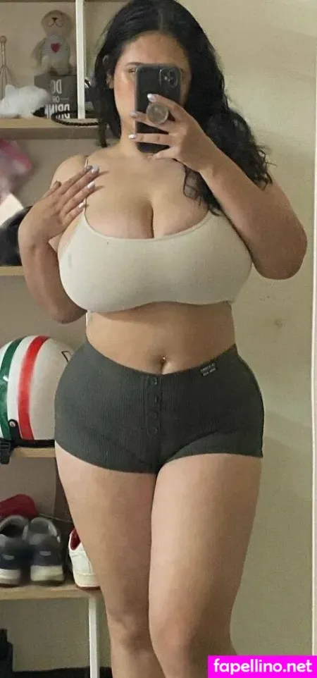 Julia Noi OnlyFans Thumbnail #4VrnH3HpWs