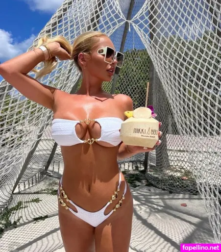 Julia Nowakoska Deepfake Main Profile Photo