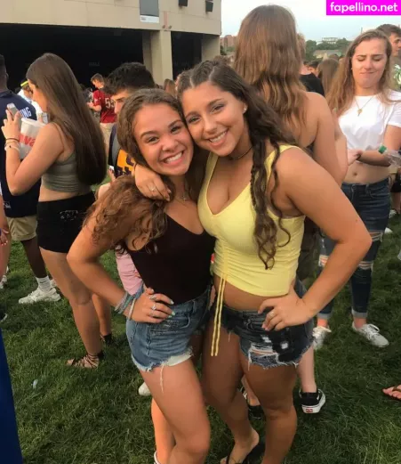 Julia Olivia OnlyFans Thumbnail #SO9b3L6W7V