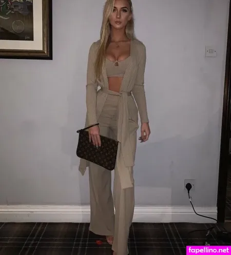 Julia Pawlak OnlyFans Thumbnail #d7ztDieIYZ