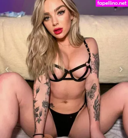 Julia Pearl OnlyFans Thumbnail #Dj6tNG5lJ4