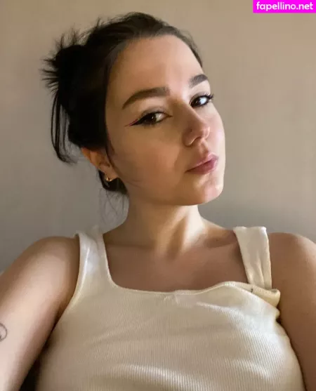 Julia Pearl OnlyFans Thumbnail #ahnbLVktV3