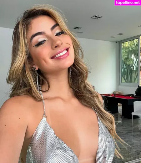 Julia Puzzuoli OnlyFans Thumbnail #34T9ijQMpW