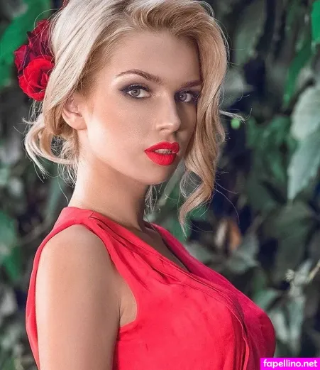 Julia Rebenok Main Profile Photo