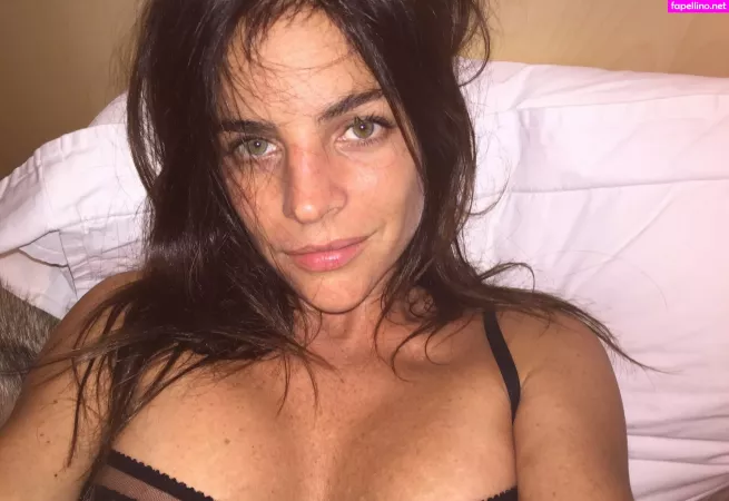 Julia Restoin Roitfeld OnlyFans Thumbnail #7JUHmhvb26