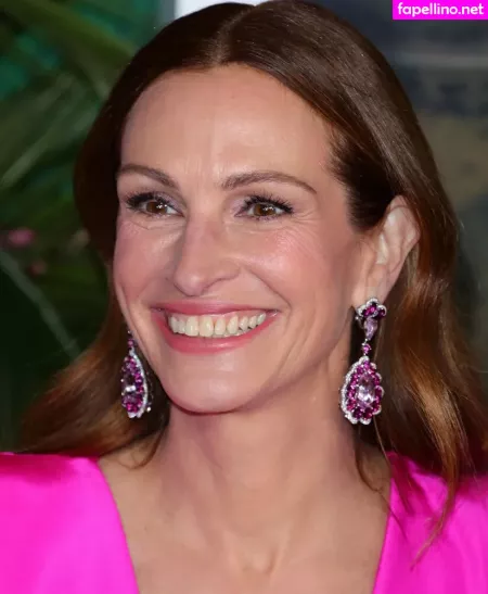 Julia Roberts OnlyFans Thumbnail #RlbSq8pPbU