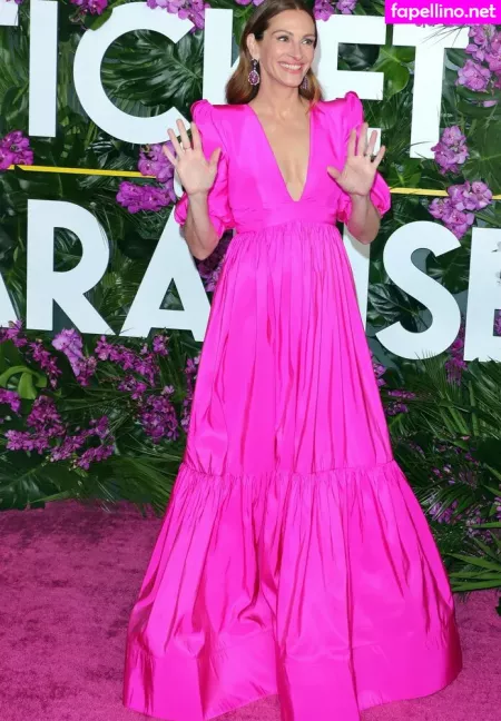 Julia Roberts OnlyFans Thumbnail #dtDTgIJHAb