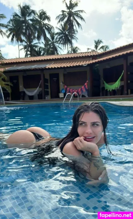 Julia Sampaio 1 OnlyFans Thumbnail #oOzUqkWGud