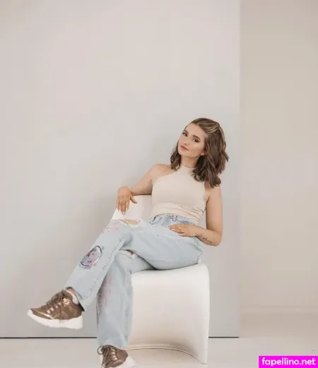 Julia Schulze OnlyFans Thumbnail #HfX6oKygOY