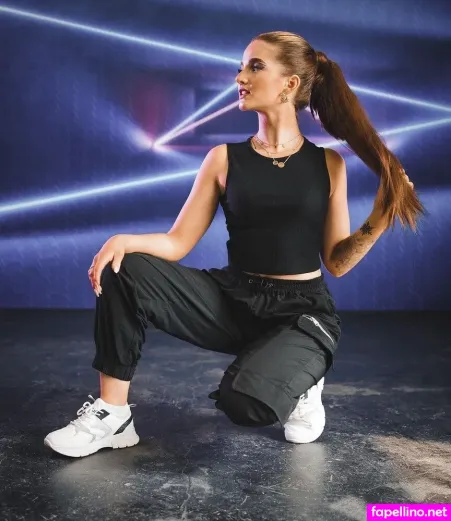 Julia Schulze OnlyFans Thumbnail #z7OQx5yHLQ