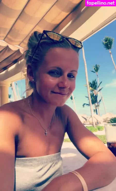 Julia Simic OnlyFans Thumbnail #Sg3TTcYtwW