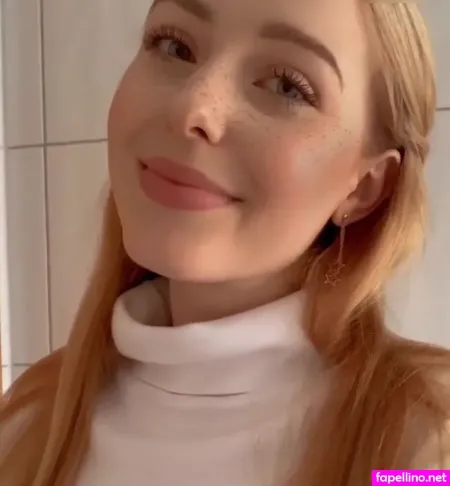 Julia Skinny OnlyFans Thumbnail #n1hlPHP8YA