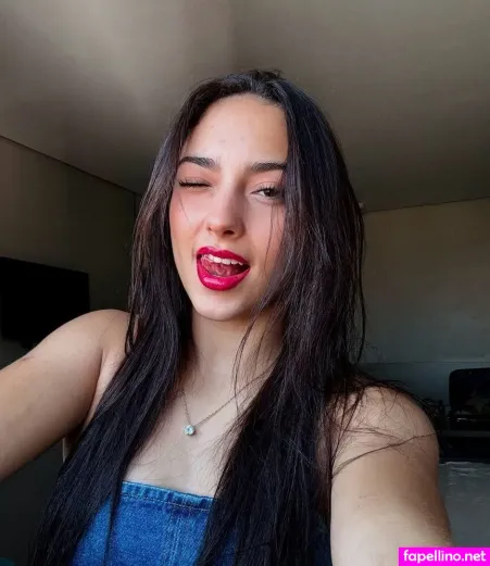 Julia Soares OnlyFans Thumbnail #XGmJa9NjvE
