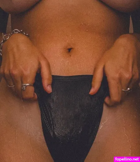 Julia Sophie OnlyFans Thumbnail #RUELzTrKzN