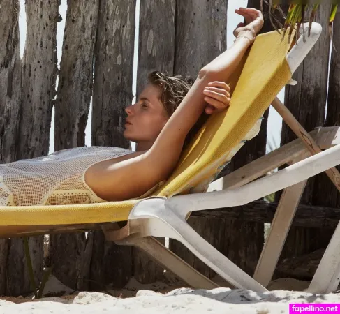 Julia Stegner OnlyFans Thumbnail #qhbyQqXc7o