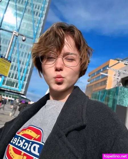 Julia Sweets OnlyFans Thumbnail #1lUBy74FPv