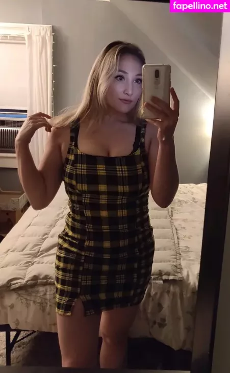 Julia Tv OnlyFans Thumbnail #MufevmhFaq