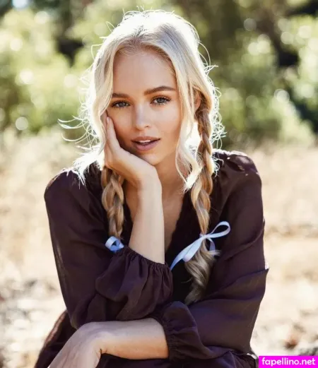 Julia Tychoniewicz OnlyFans Thumbnail #e4PU1IyNFd