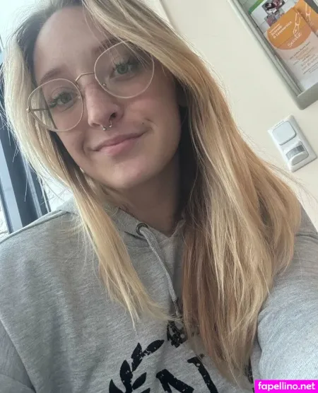 Julia Vernunft Main Profile Photo