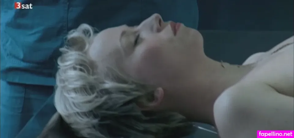 Julia Von OnlyFans Thumbnail #bPRKm4mE0d