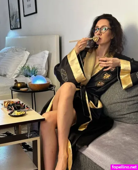 Julia Werber OnlyFans Thumbnail #g3X7vXZ76j