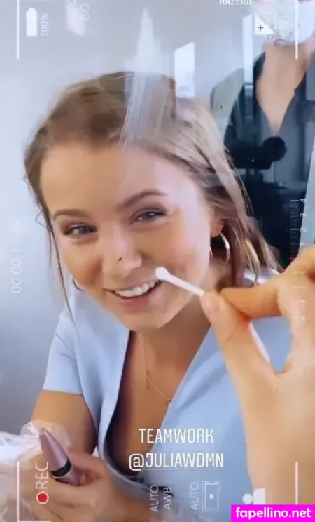 Julia Wiedemann OnlyFans Thumbnail #VzTVxF1fwI