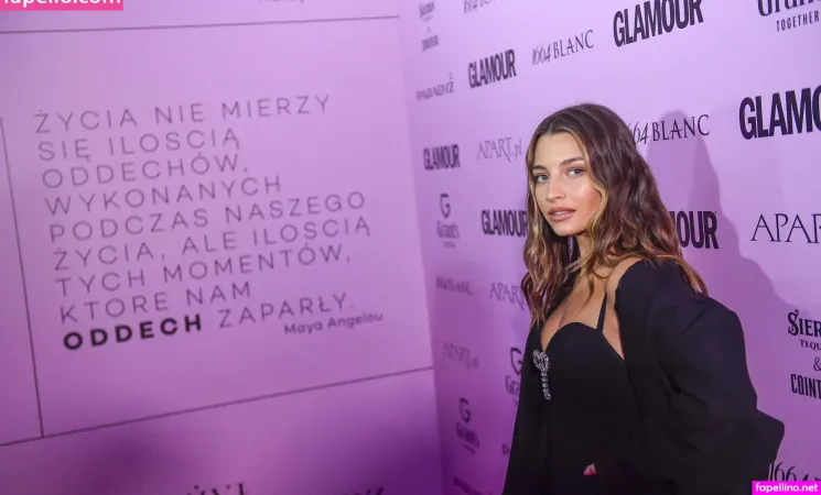 Julia Wieniawa OnlyFans Thumbnail #ngnqvLeZYT