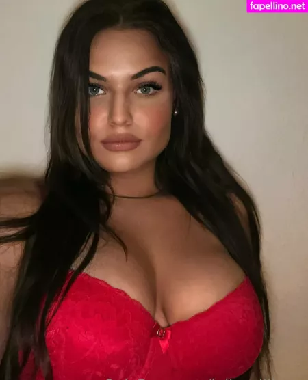 Julia Williams OnlyFans Thumbnail #quCpHpJaAP