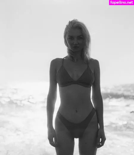 Julia Wulf OnlyFans Thumbnail #DyDUEigdW1