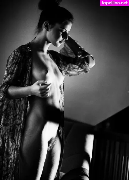 Julia Zu OnlyFans Thumbnail #VUzD0H6LC8