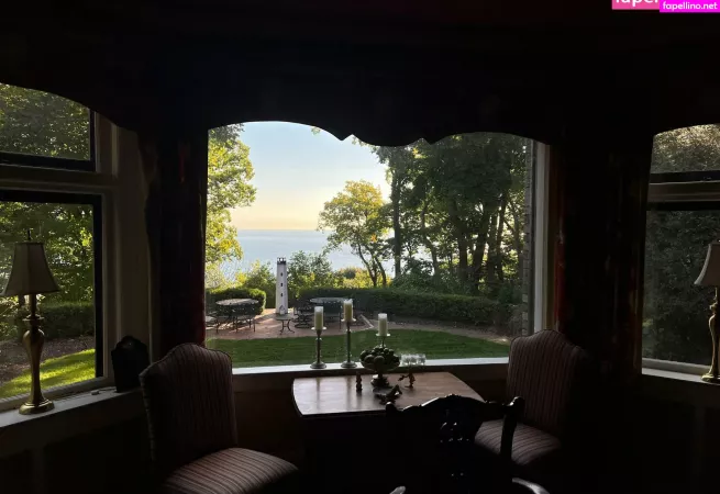 Julia OnlyFans Thumbnail #DmrVFrAtS5