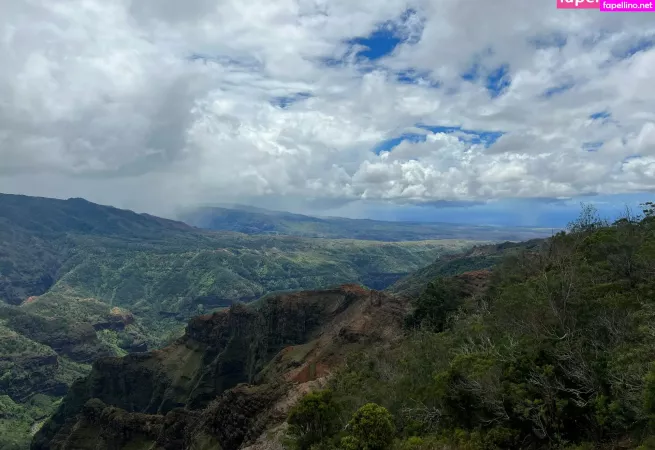 Julia OnlyFans Thumbnail #WBKcyn2Rq3