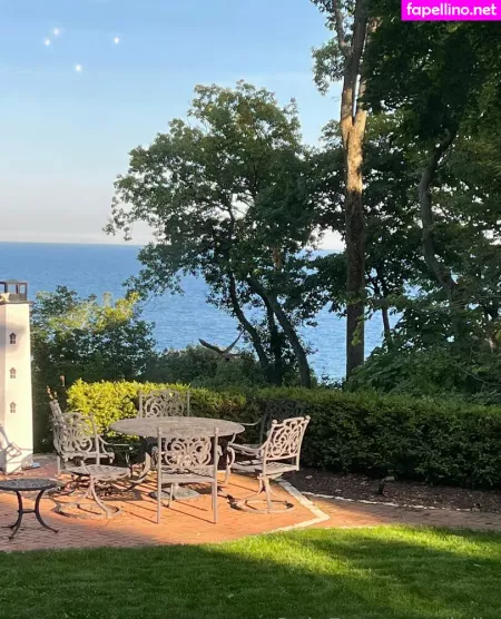 Julia OnlyFans Thumbnail #fA9hKaqipj