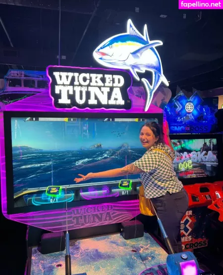 Julia OnlyFans Thumbnail #q8W85v7NEi