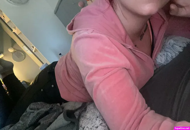 Julia000033 OnlyFans Thumbnail #pNb0I459mQ
