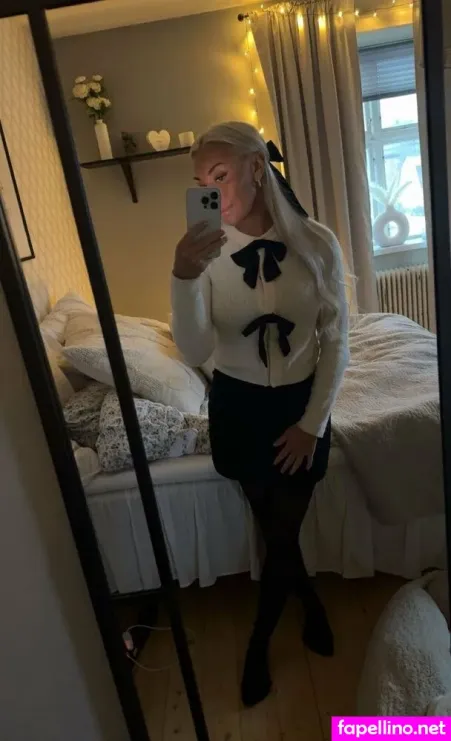 Juliaaswe OnlyFans Thumbnail #7mUaXIUG4i