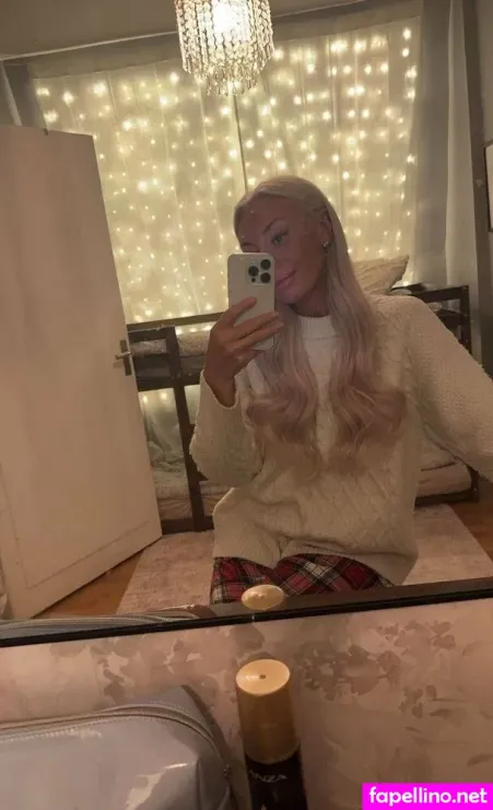 Juliaaswe OnlyFans Thumbnail #EDGsHMZ2GX