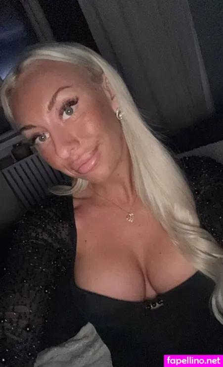 Juliaaswe OnlyFans Thumbnail #Zcr8YIZsaw