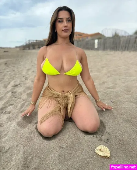 Juliaavipg OnlyFans Thumbnail #LOLvGlDxsu